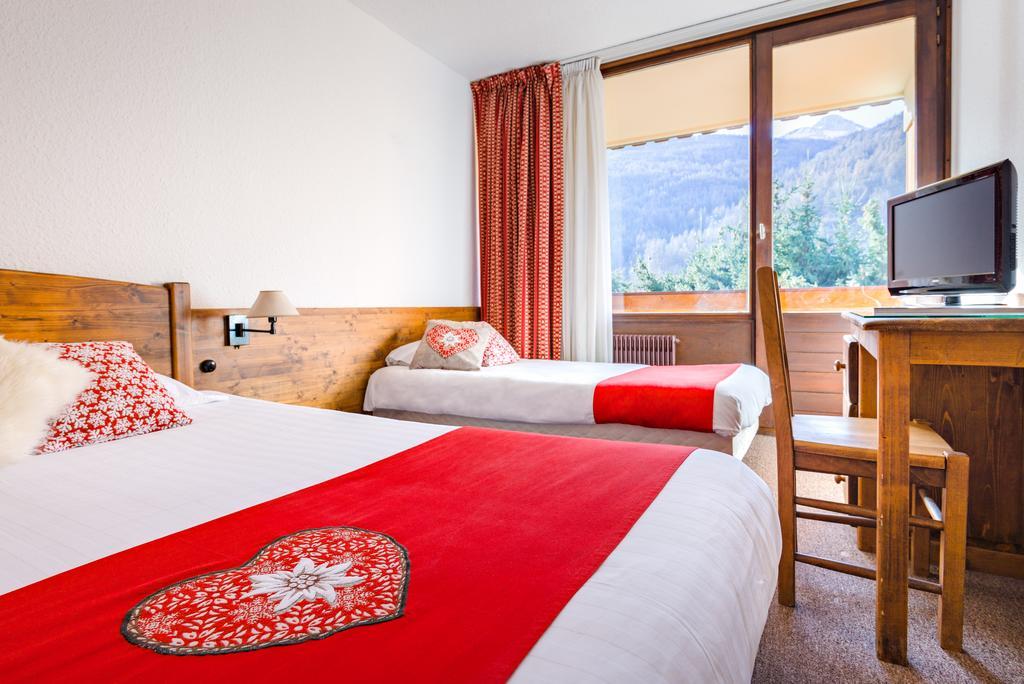 Hotel Plein Sud Serre Chevalier Phòng bức ảnh